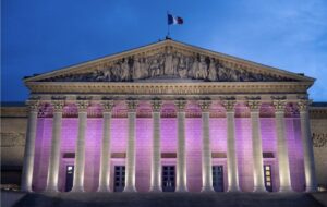 Octobre Rose : Les monuments illuminés pour sensibiliser au cancer du sein