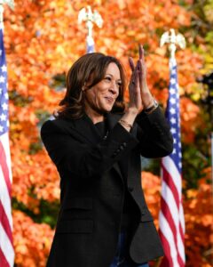 Elections américaines: Kamala Harris et son adolescence à Montréal